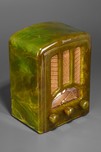 Beautifully Swirled  Green Emerson AU-190 Catalin Tombstone Radio